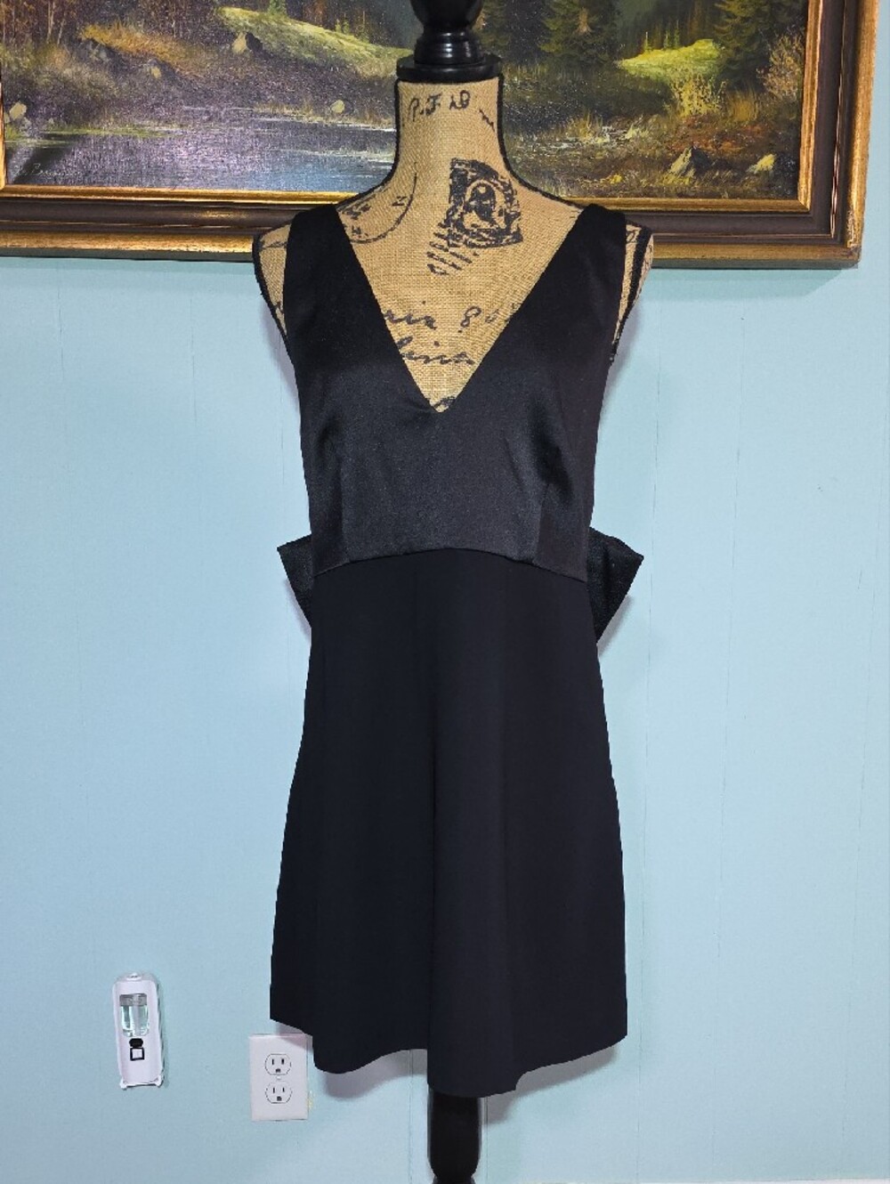 Zara Black Backless Mini Dress with Oversized Bow - Picture 3 of 8